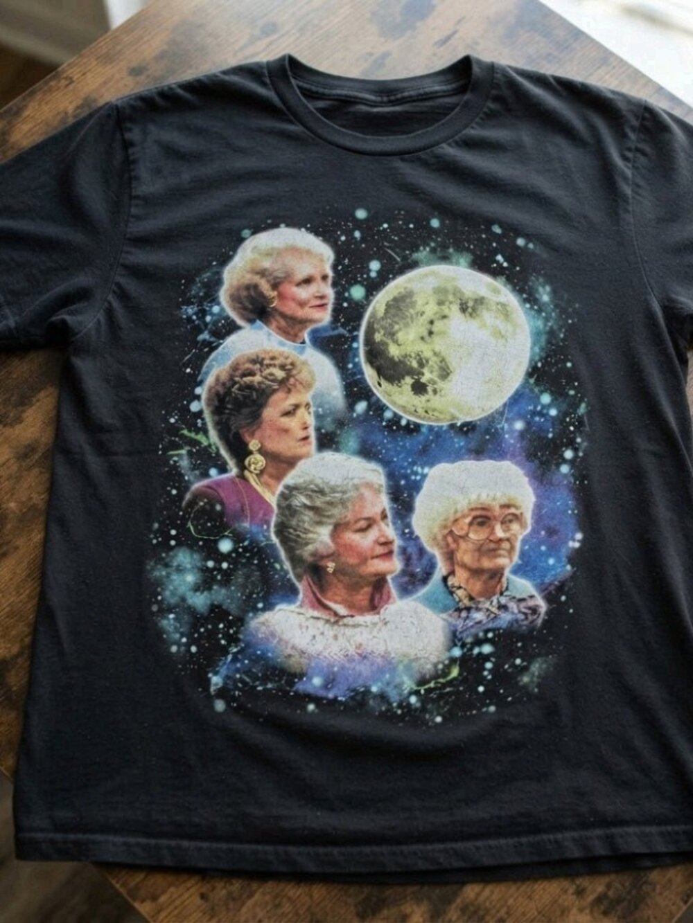 Vintage Royal Family Graphic Tee Black T-Shirt Princess Diana Y2K Style